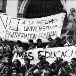 Huelga Universidad. Pancarta en Paraninfo